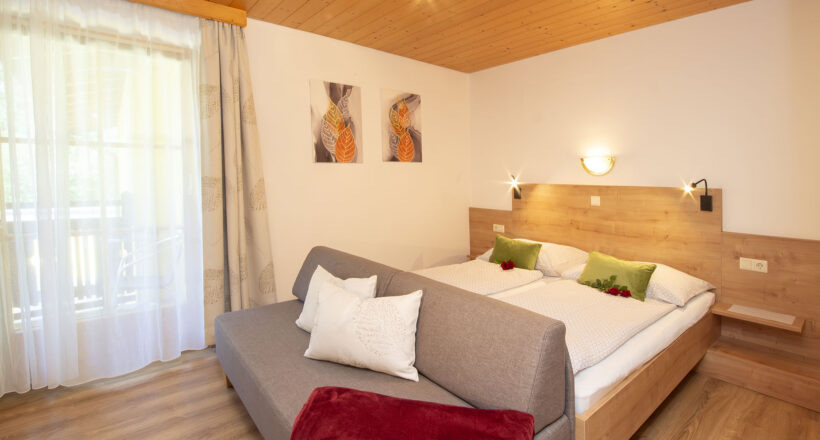 Familienzimmer - Zimmer mit Frühstück in Salzburg, Haus Sonnleitn in Altenmarkt im Pongau